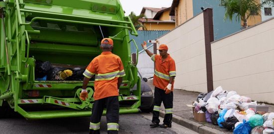 smieciarka wywoz smieci